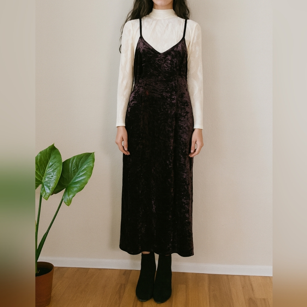 VINTAGE Rabbit Rabbit Rabbit Crushed Velvet Dress - Picture 1 of 9